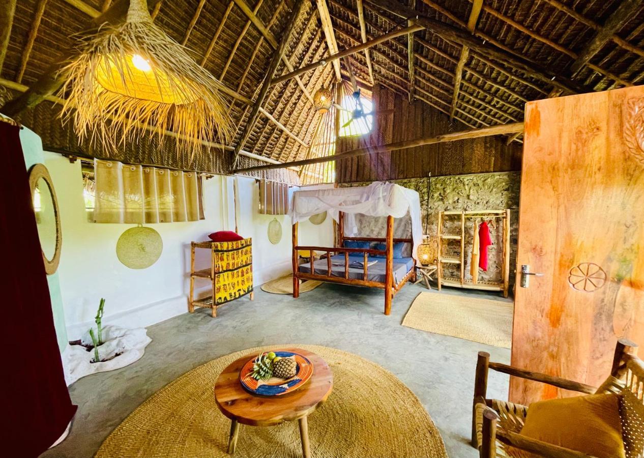Hotel Kameleon Blue à Kizimkazi Extérieur photo