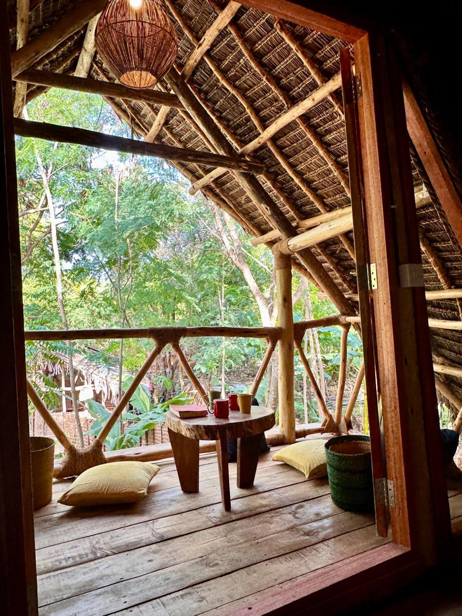 Hotel Kameleon Blue à Kizimkazi Extérieur photo