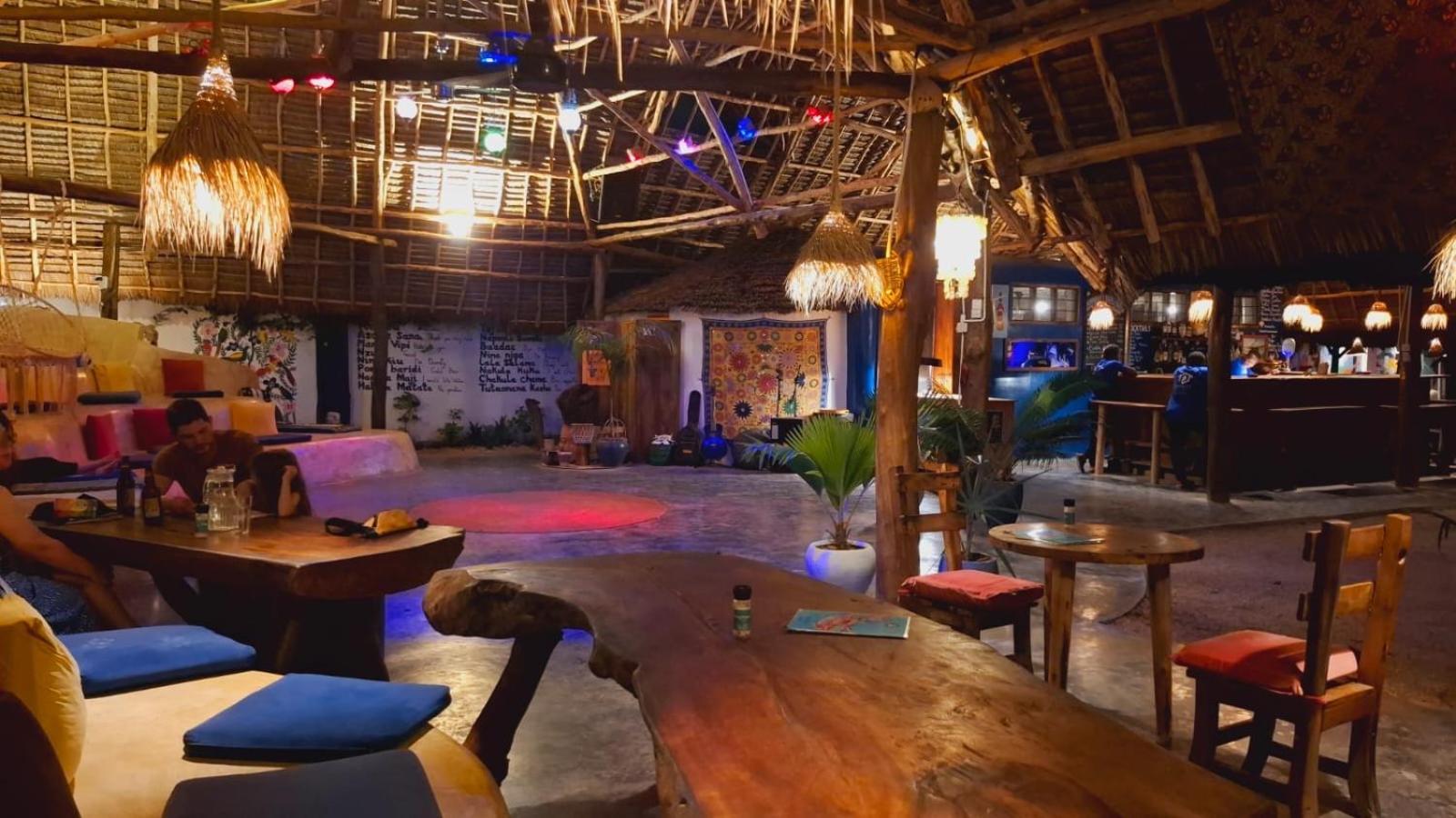 Hotel Kameleon Blue à Kizimkazi Extérieur photo